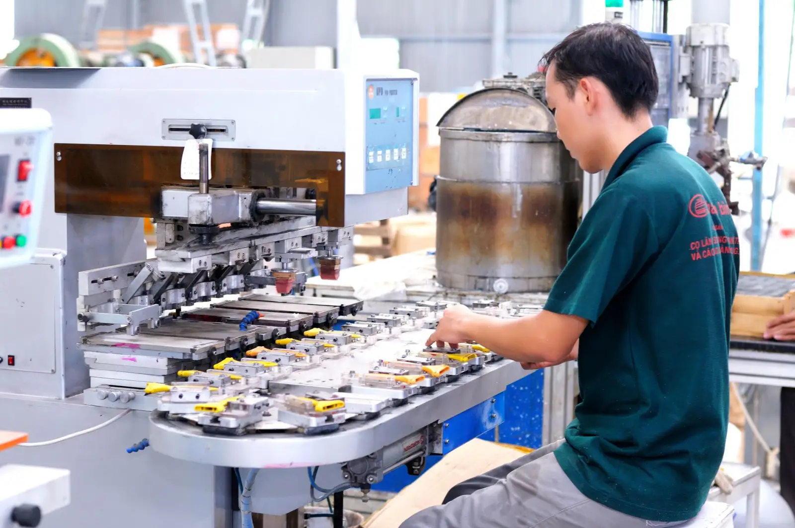 常州隽信弘传感器连接器与航空插头选型对比指南