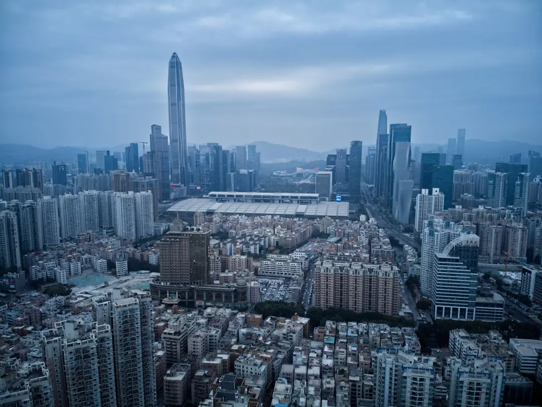 工业设备电源连接稳定性保障：防水连接器技术要点解析