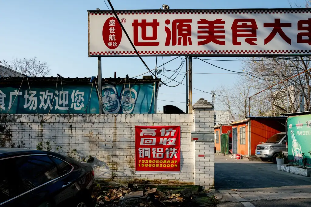 工业设备圆形连接器与矩形连接器技术优势解析