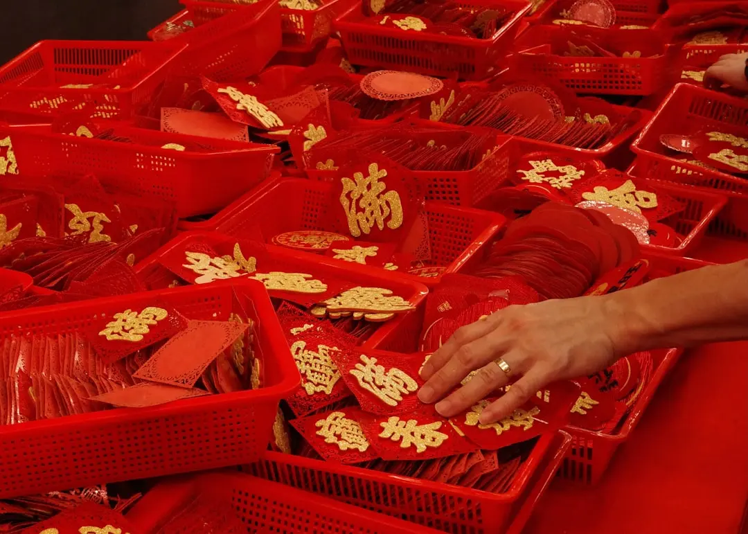 常州隽信弘传感器连接器与航空插头在工业自动化设备中的选型对比分析